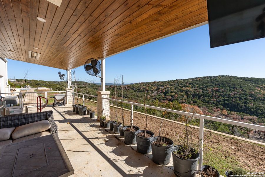 Community amenities in , Bandera (Image 28).