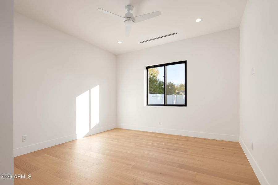 PropertyImageCo_2901EPiersonSt_WEB_46