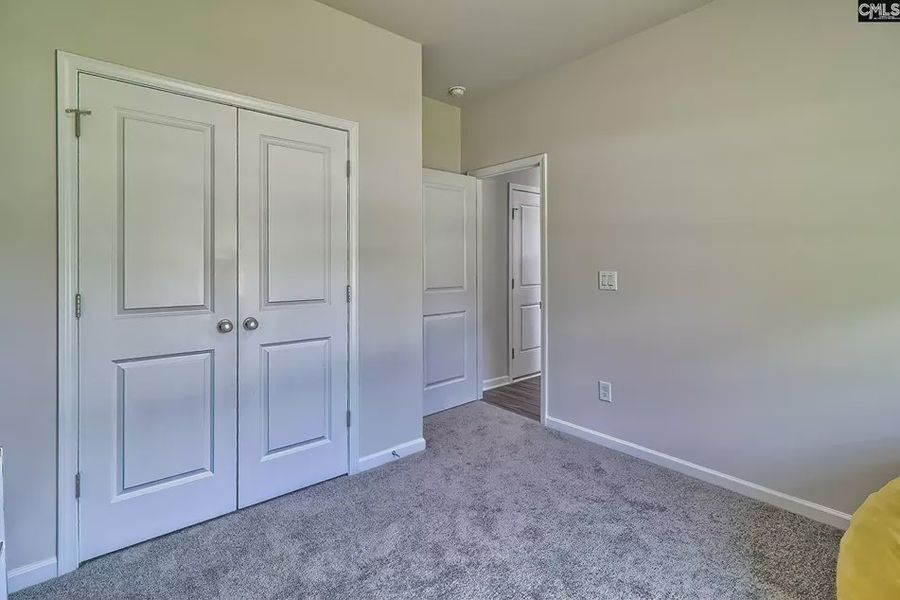 Spacious, unfurnished interior of a new home in Emanuel Creek, West Columbia (Image 25).