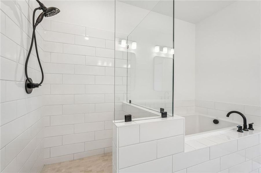 Image 81 of a home in Millcroft Townhomes. Image 81 of a home in Millcroft Townhomes.