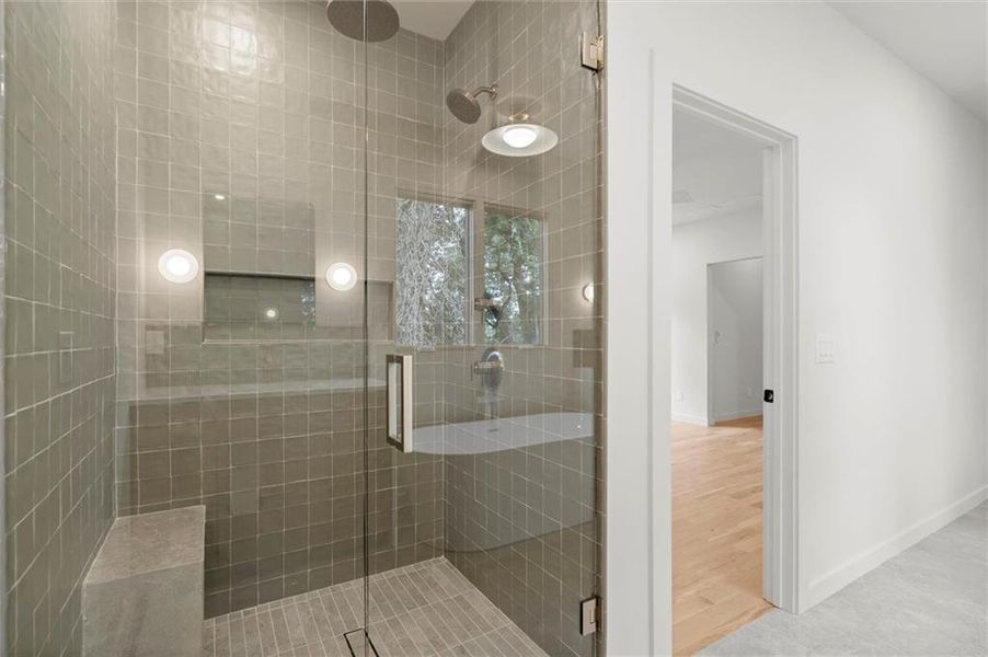 Furnished interior view inside a new home in , Atlanta (Image 35).