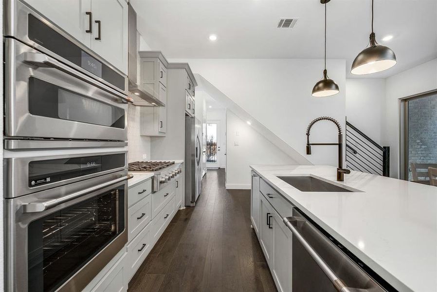 Furnished interior view inside a new home in Fields Villas - Darling Homes, Frisco (Image 9). Furnished interior view inside a new home in Fields Villas - Darling Homes, Frisco (Image 9).