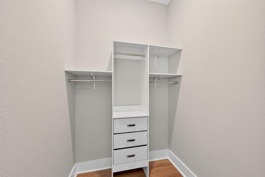 Spacious, unfurnished interior of a new home in , Cleveland (Image 36).