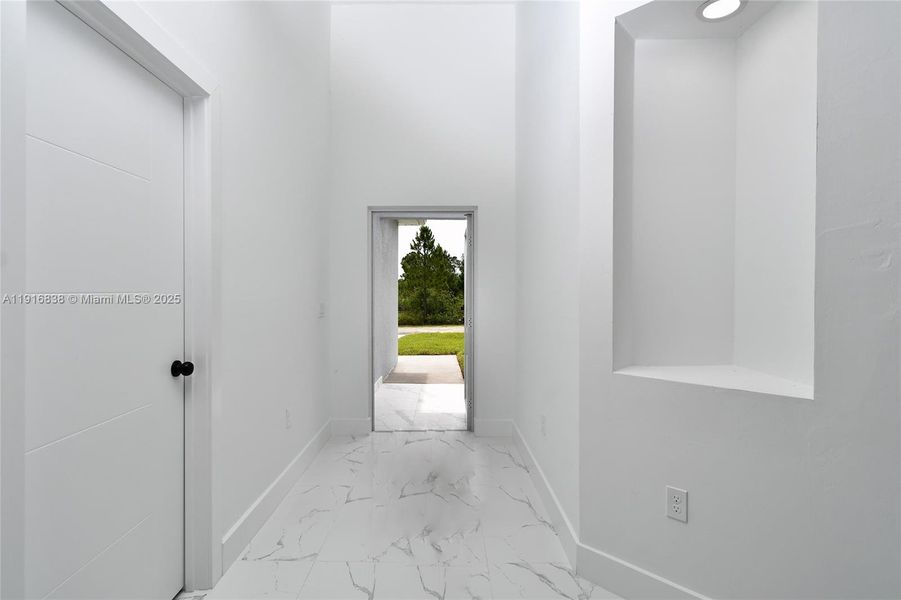 Spacious, unfurnished interior of a new home in , Lehigh Acres (Image 20). Spacious, unfurnished interior of a new home in , Lehigh Acres (Image 20).