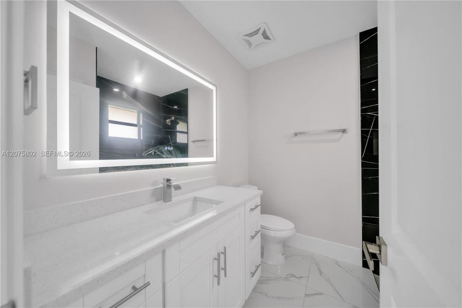 Furnished interior view inside a new home in , Lehigh Acres (Image 9).