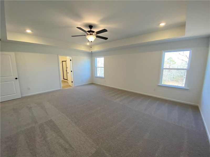 Spacious, unfurnished interior of a new home in Creekside, Dawsonville (Image 12).