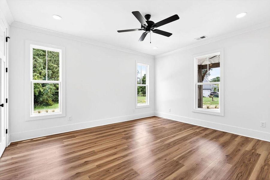 Spacious, unfurnished interior of a new home in , Georgetown (Image 28). Spacious, unfurnished interior of a new home in , Georgetown (Image 28).