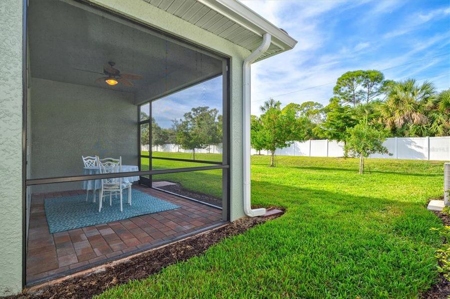 Exterior details and patio area of a home in , Venice (Image 3).