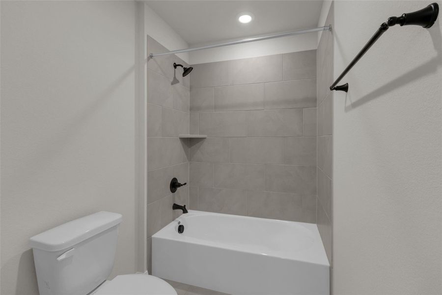 Furnished interior view inside a new home in Elyson, Katy (Image 20).