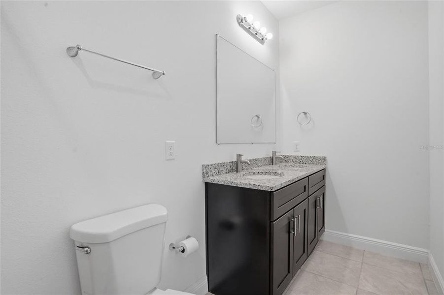 Furnished interior view inside a new home in , Kissimmee (Image 10).