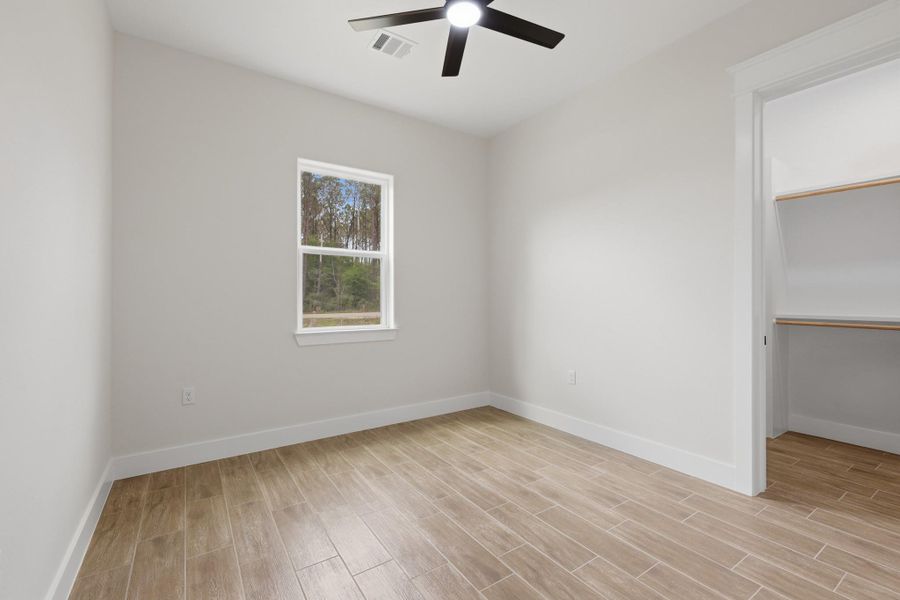 Spacious, unfurnished interior of a new home in , Dayton (Image 25).