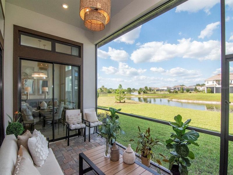 Exterior details and patio area of a home in , Wesley Chapel (Image 3).