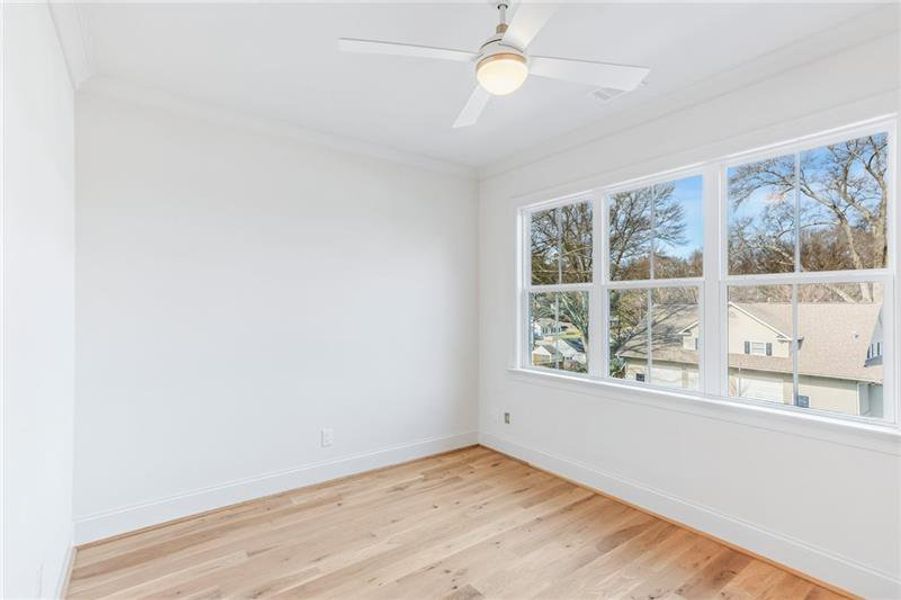 Spacious, unfurnished interior of a new home in , Marietta (Image 27).