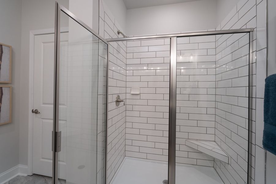 Representative interior finishes for a home built from the 3320 by Adams Homes in Norris Landing, Snellville (Image 21).