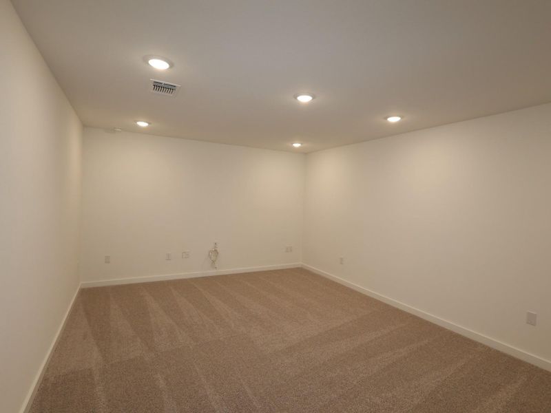 Spacious, unfurnished interior of a new home in Edgewood, Leander (Image 23). Spacious, unfurnished interior of a new home in Edgewood, Leander (Image 23).