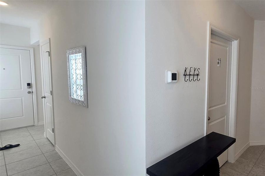 Spacious, unfurnished interior of a new home in Hammock Reserve, Haines City (Image 19). Spacious, unfurnished interior of a new home in Hammock Reserve, Haines City (Image 19).