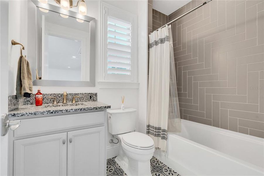 Furnished interior view inside a new home in , Orlando (Image 42). Furnished interior view inside a new home in , Orlando (Image 42).