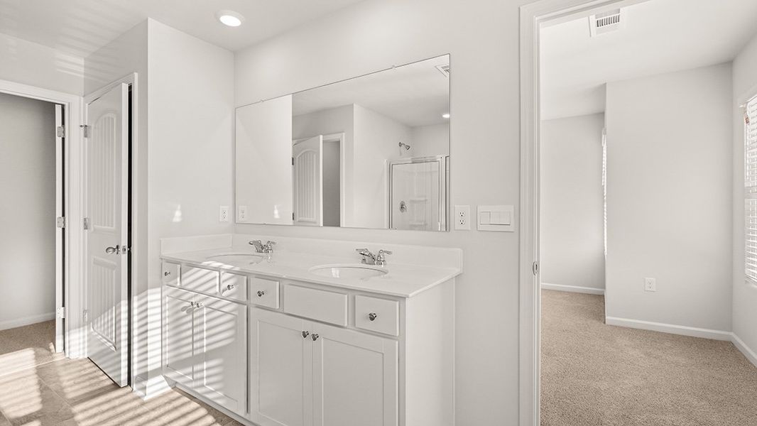 Furnished interior view inside a new home in Mountain Park, Dahlonega (Image 9).
