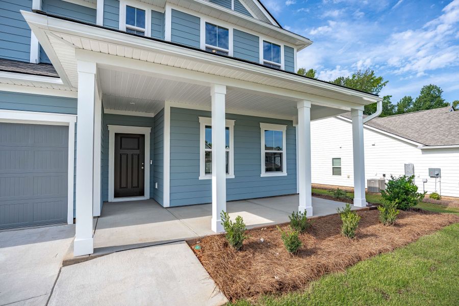 Exterior details and patio area of a home in Carriage Estates, Lexington (Image 29).