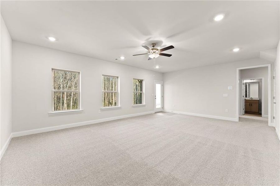 Spacious, unfurnished interior of a new home in Magnolia Villas, Cornelia (Image 42).