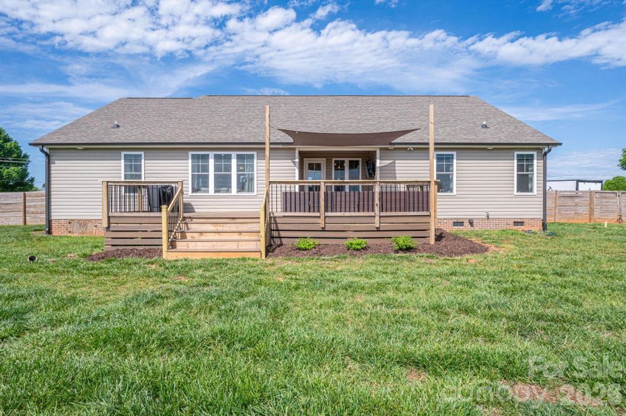 Exterior details and patio area of a home in , Lincolnton (Image 29).