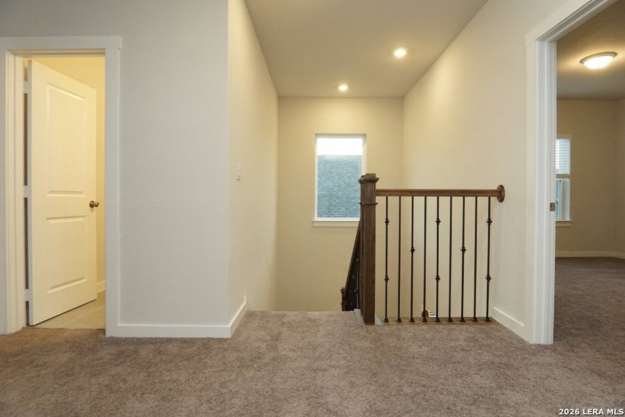 Spacious, unfurnished interior of a new home in Ladera - High Point 45', San Antonio (Image 39).