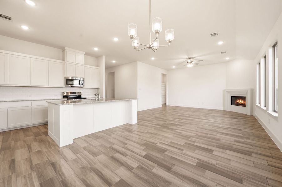 Spacious, unfurnished interior of a new home in Saddleback Estates, Boyd (Image 30).