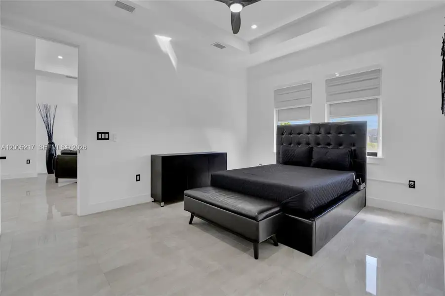 Furnished interior view inside a new home in , Lehigh Acres (Image 6).