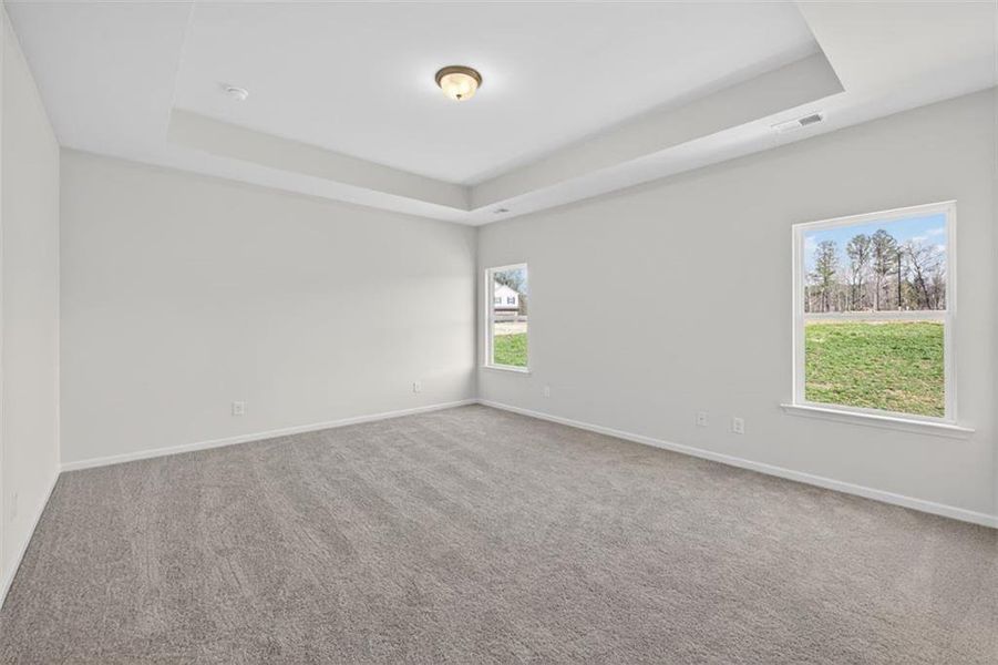 Spacious, unfurnished interior of a new home in Jones Ridge, Dallas (Image 15).
