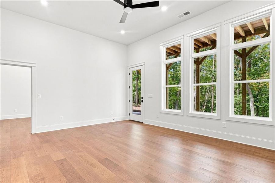 Spacious, unfurnished interior of a new home in , Waleska (Image 42). Spacious, unfurnished interior of a new home in , Waleska (Image 42).