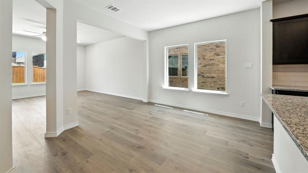 Spacious, unfurnished interior of a new home in The Woods at Lindsey Place, Anna (Image 22).