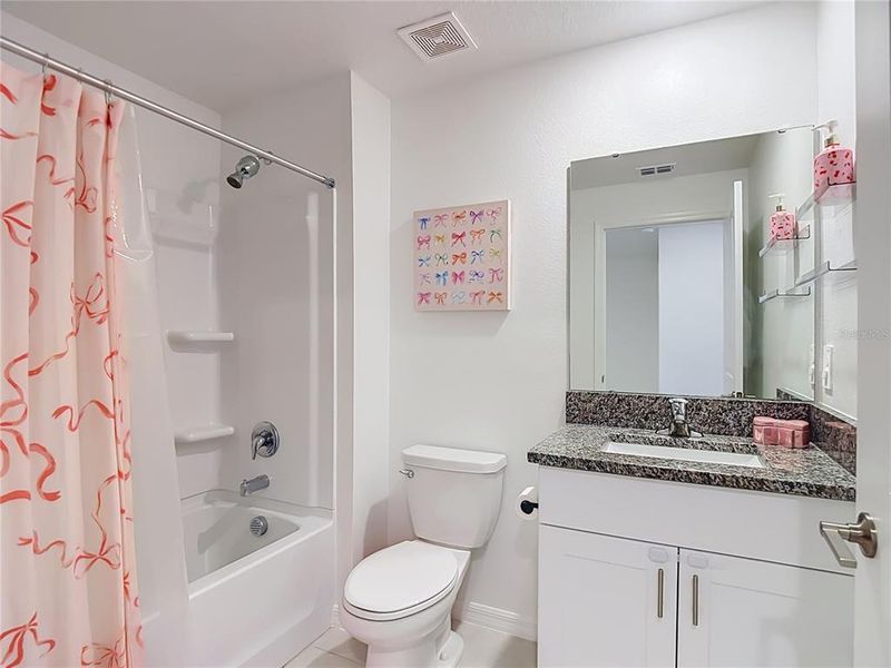 Furnished interior view inside a new home in , Land O' Lakes (Image 39).
