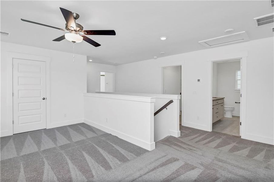 Spacious, unfurnished interior of a new home in Villas at Dawsonville, Dawsonville (Image 32).