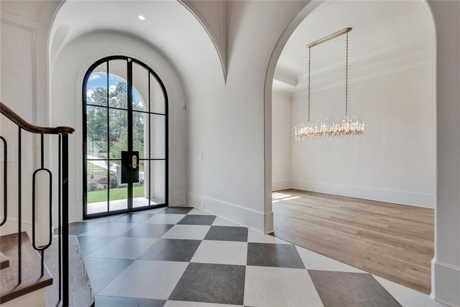 Spacious, unfurnished interior of a new home in , Alpharetta (Image 88).