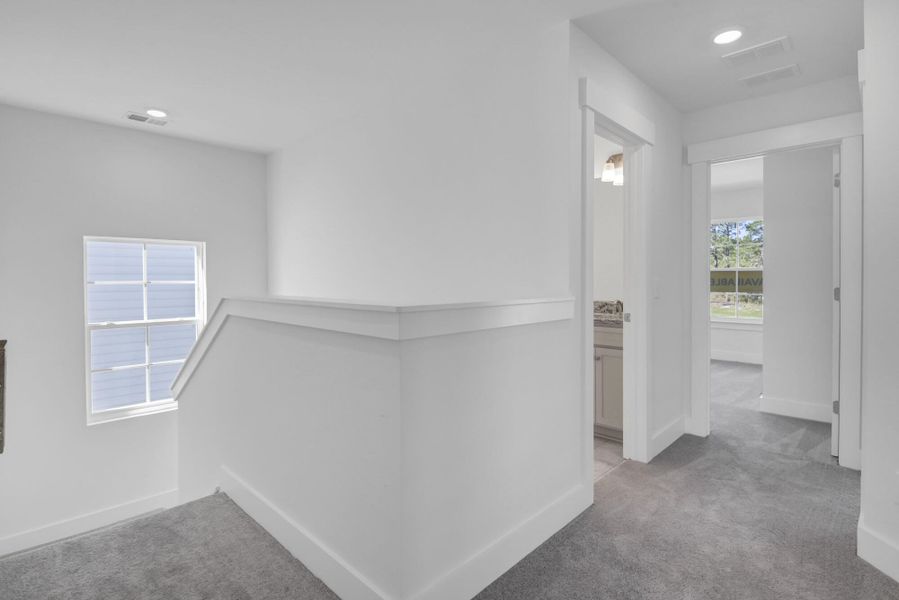 Spacious, unfurnished interior of a new home in Ashton Lakes, Lexington (Image 31).