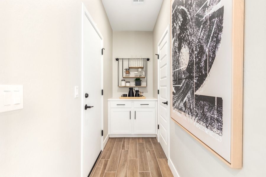 Representative furnished interior of a home built from the 40R3 by Taylor Morrison in Rancho Mercado, Surprise (Image 18).