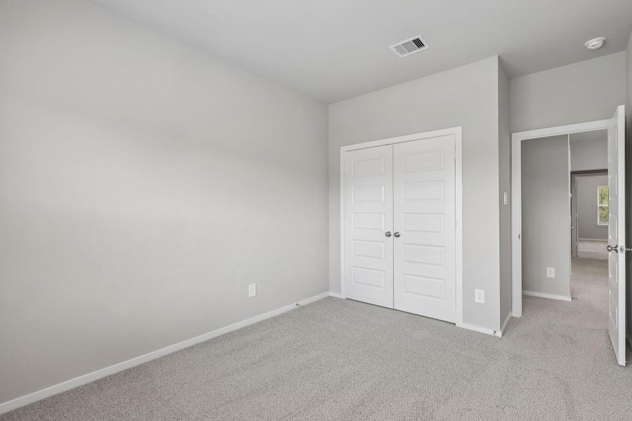 Spacious, unfurnished interior of a new home in Pinewood Trails - City Series, Atascocita (Image 25).