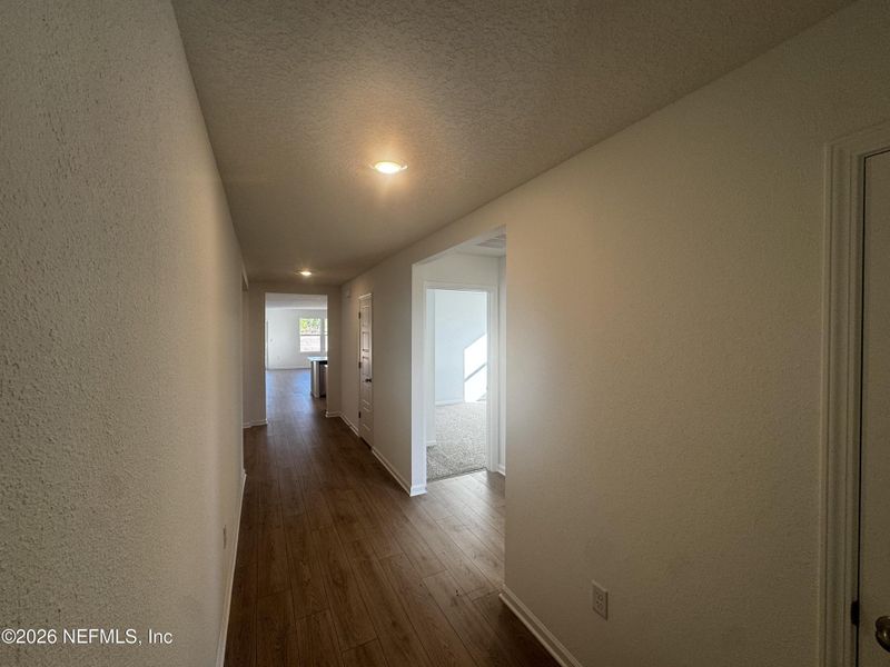 Spacious, unfurnished interior of a new home in The Arbors, Jacksonville (Image 24).