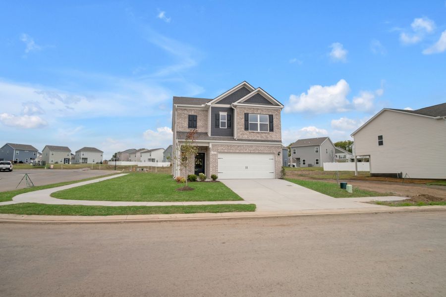 Image 16 of a home in Winston Place.