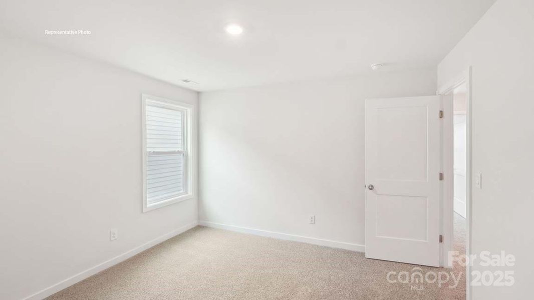 Spacious, unfurnished interior of a new home in Westport, York (Image 14).