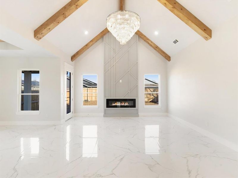 Spacious, unfurnished interior of a new home in , Fort Worth (Image 29).