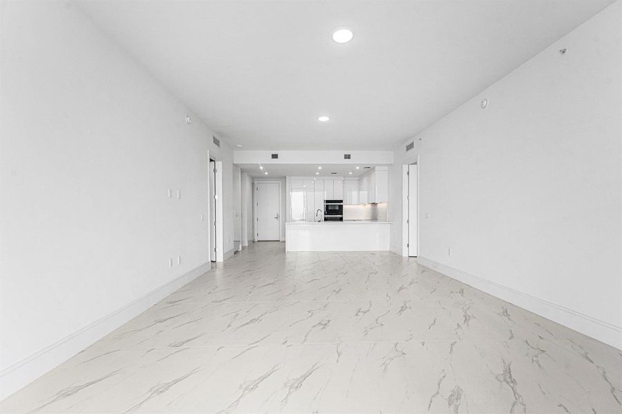 002-220LakeShoreDrive-1613-LakePark-FL-3 002-220LakeShoreDrive-1613-LakePark-FL-3