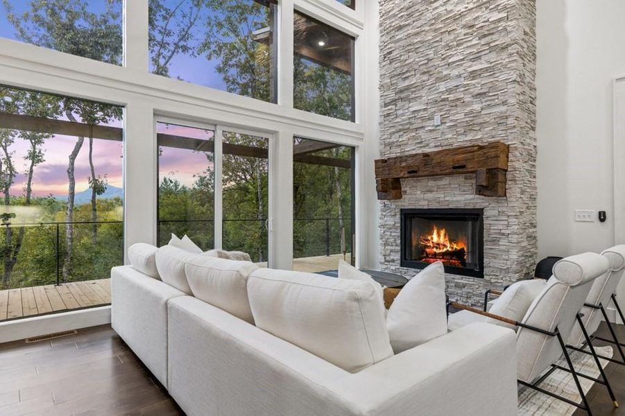 Image 49 of a home in .