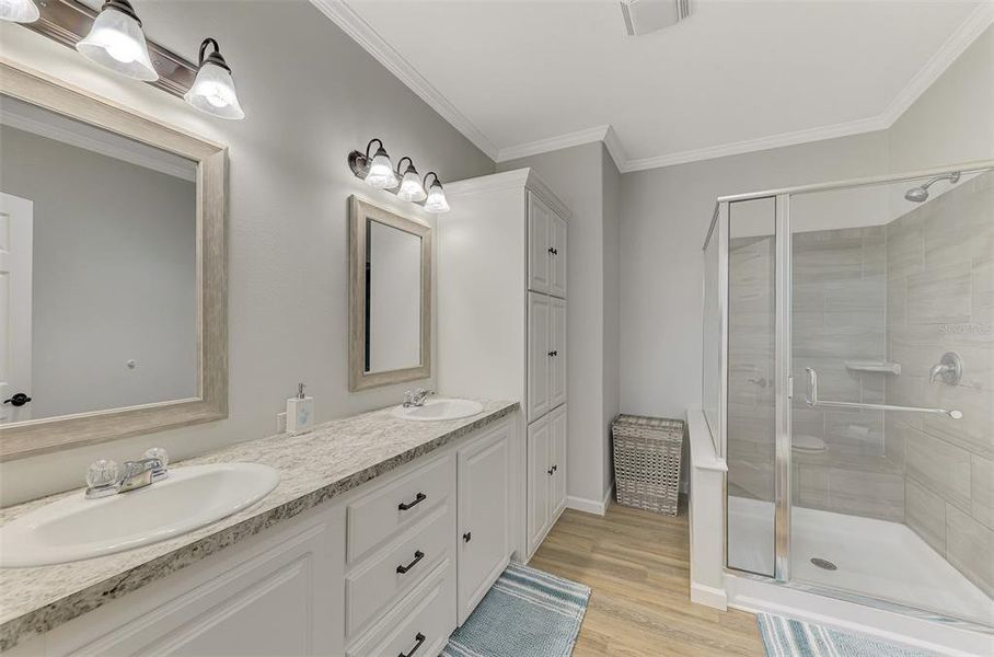 Furnished interior view inside a new home in , Venice (Image 10).