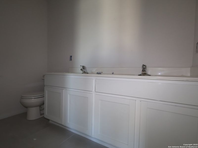 Image 32 of a home in Hunters Ranch.