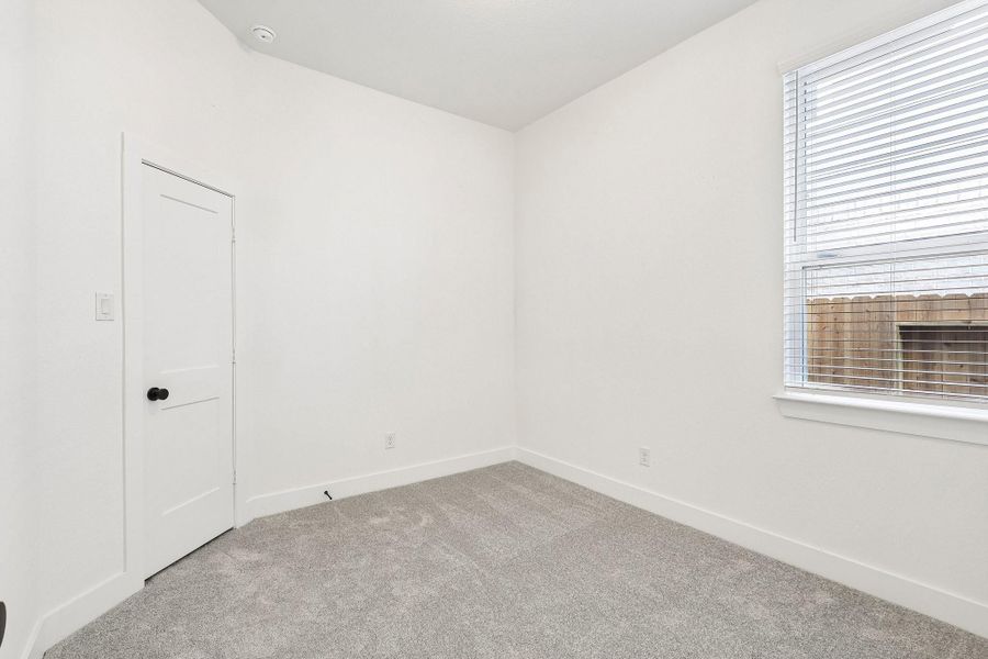 Spacious, unfurnished interior of a new home in Evergreen 40s, Conroe (Image 14). Spacious, unfurnished interior of a new home in Evergreen 40s, Conroe (Image 14).