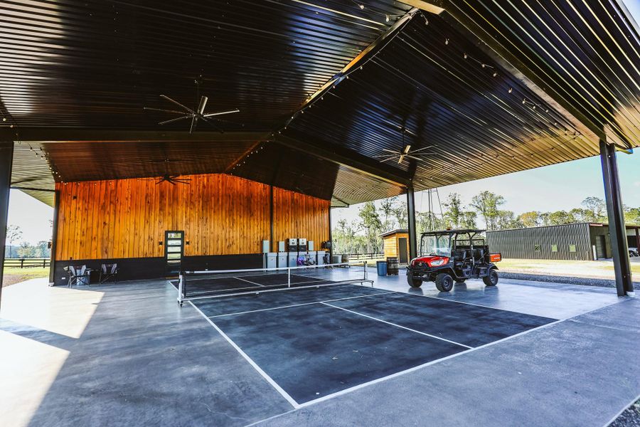 Community amenities in , Hallsville (Image 5). Community amenities in , Hallsville (Image 5).