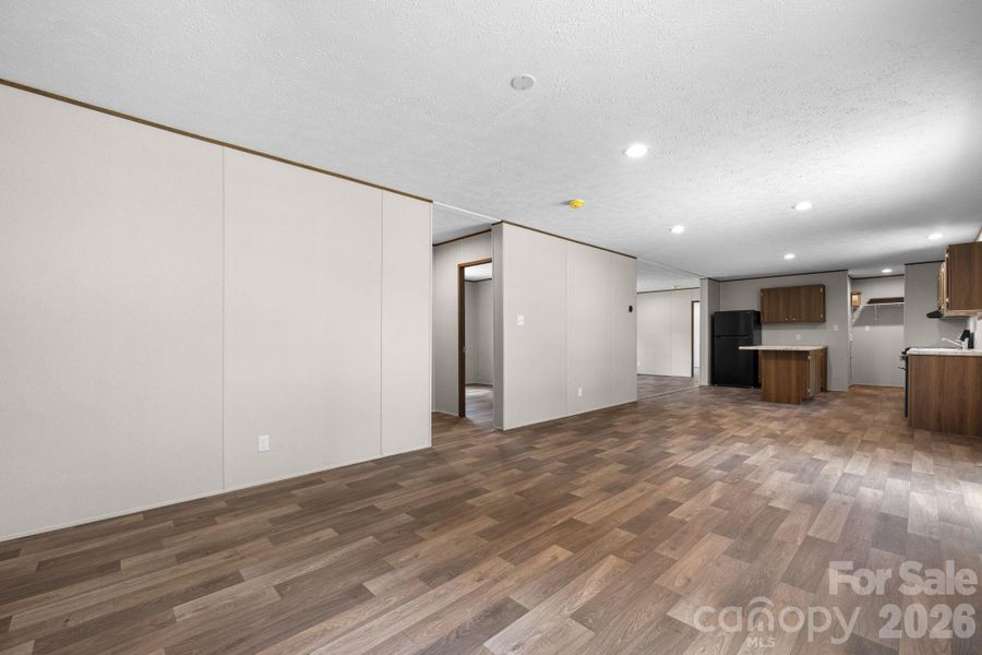 Spacious, unfurnished interior of a new home in , Maiden (Image 7).