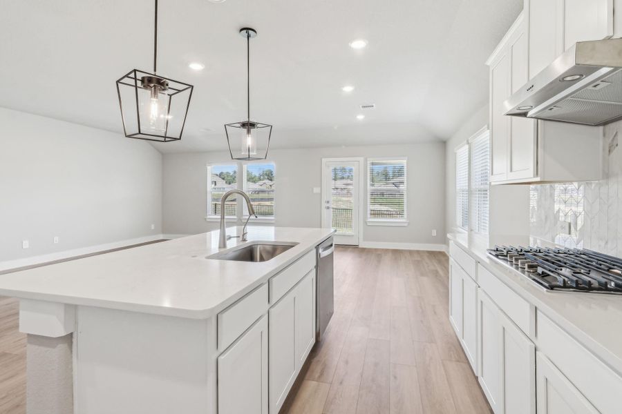 Photo is not of the actual home, but is an inspirational photo of builder’s model home and may depict options, furnishings, and/or decorator features that are not included. Photo is not of the actual home, but is an inspirational photo of builder’s model home and may depict options, furnishings, and/or decorator features that are not included.