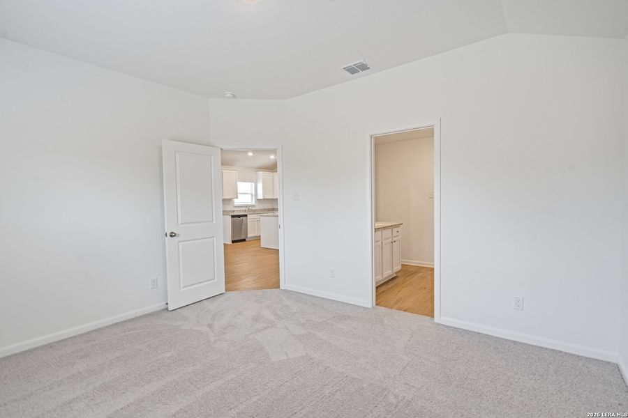 Spacious, unfurnished interior of a new home in Luckey Ranch, San Antonio (Image 13). Spacious, unfurnished interior of a new home in Luckey Ranch, San Antonio (Image 13).
